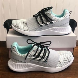 BRAND NEW Under Armour Charged Breathe Sneaker